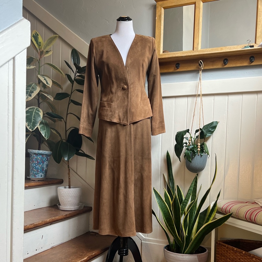 Sherry Michaels for Wilkes Bashford VTG Suede Jacket and Skirt Set Cognac Brown